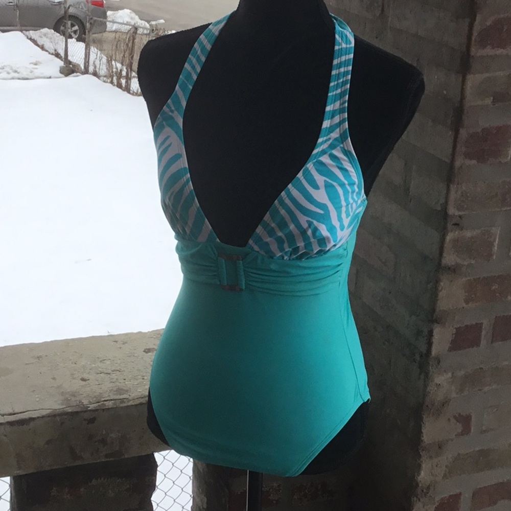 Bamboo. Turquoise & White  swim 🏊‍♂️ suit. 8